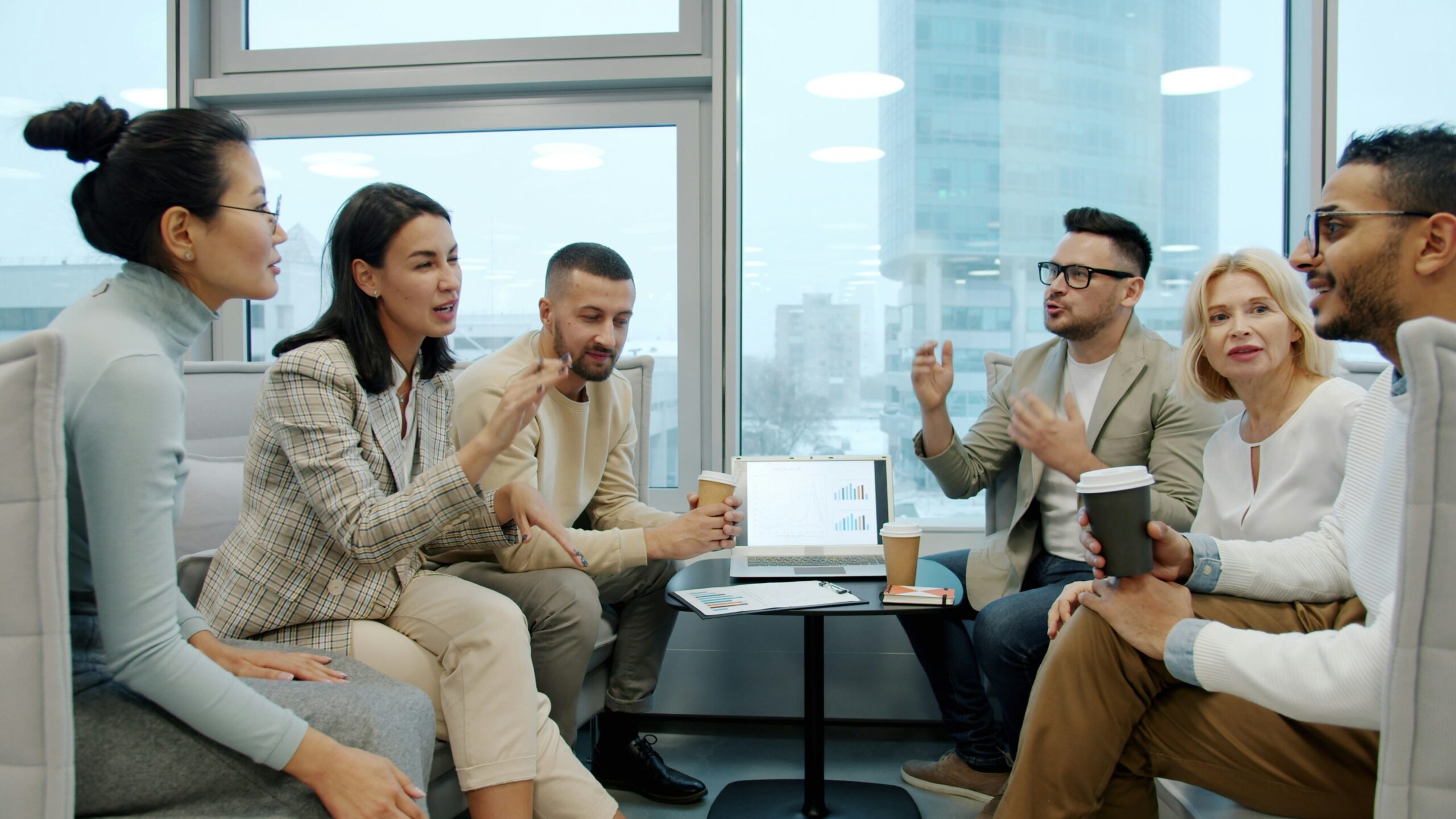 COMMUNICATION & PERFORMANCE SKILLS