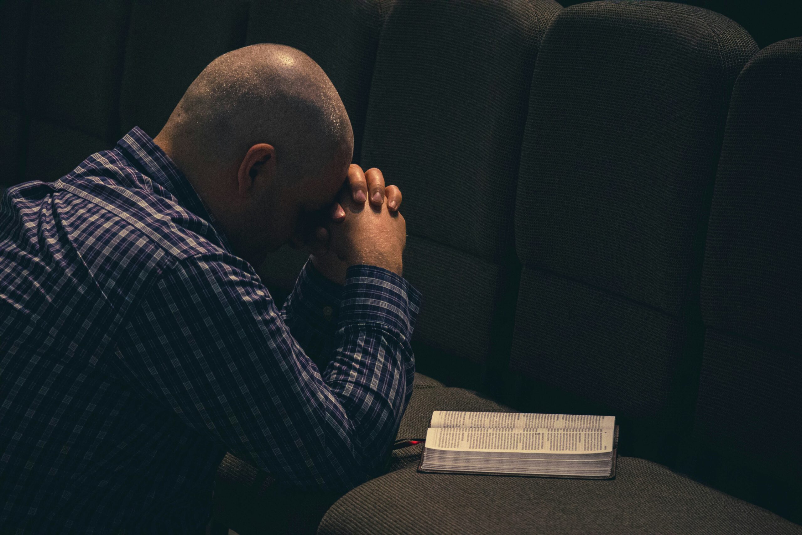 Storytelling from a Biblical Worldview (AI Integration) (4 Credits)